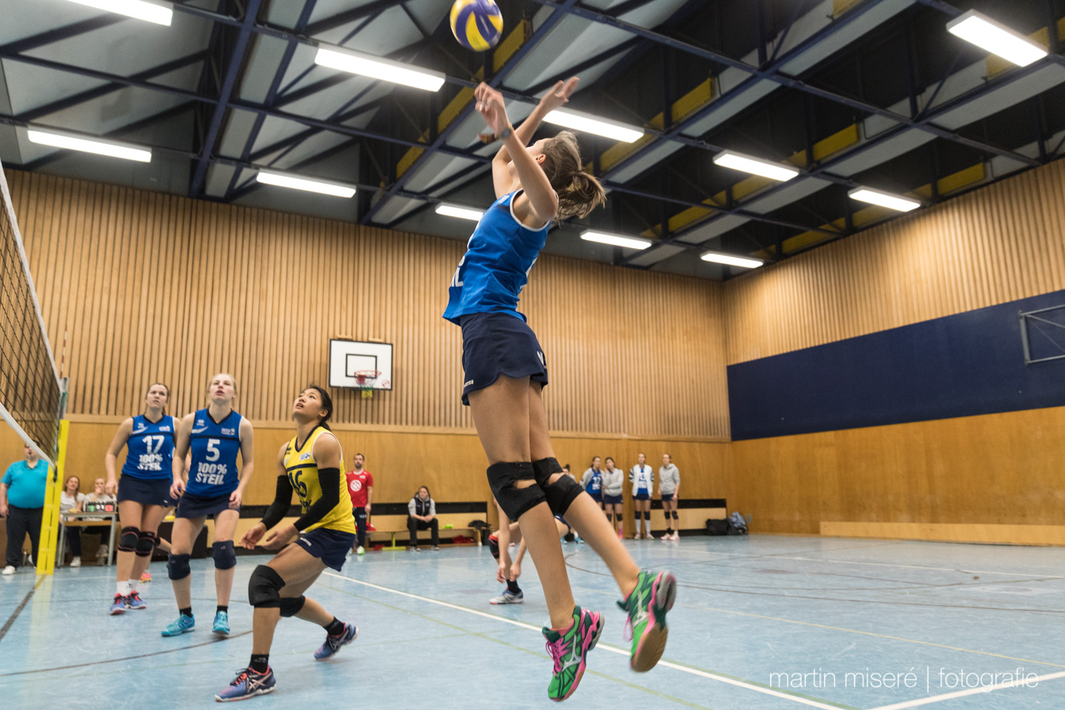 VB Damen II: 3:0 beim Schlusslicht SC Hennen